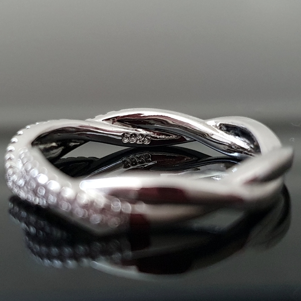 Charm Silver Twisted Rope Dazzling Diamonds Ring - Picture 5 of 5